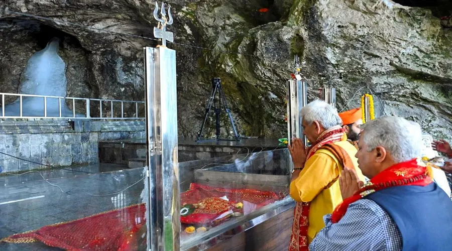 Amarnath Yatra 2026 Holy Cave with naturally formed Ice Shivling